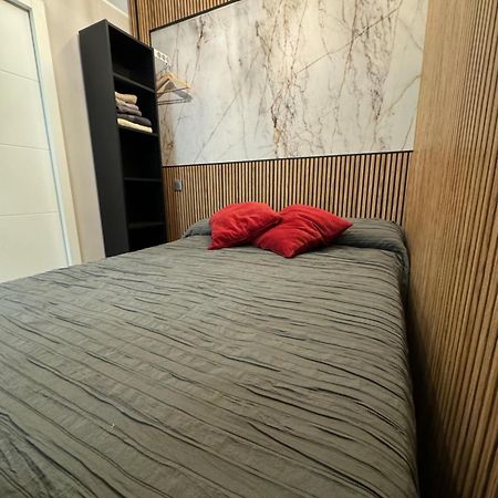 Vistalegre! Pequeno Y Fantastico Loft Cerca Del Metro Appartement Madrid Buitenkant foto